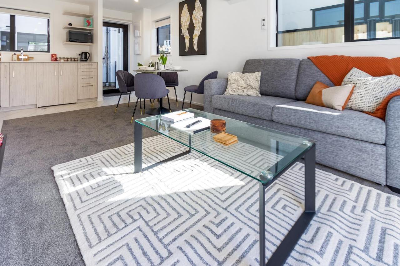 Central City Awaits 2 Bed 2 Bath With Carpark Christchurch Exteriör bild
