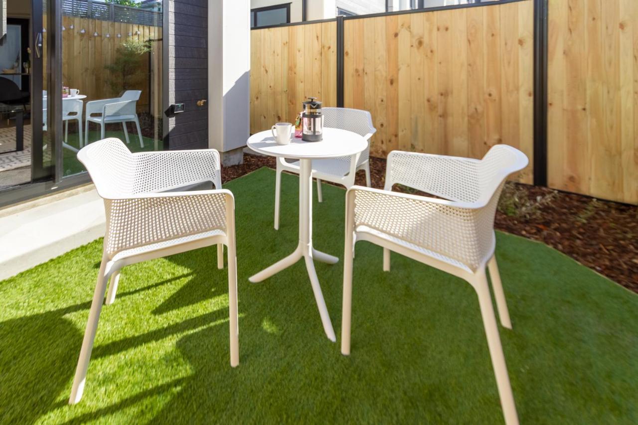 Central City Awaits 2 Bed 2 Bath With Carpark Christchurch Exteriör bild