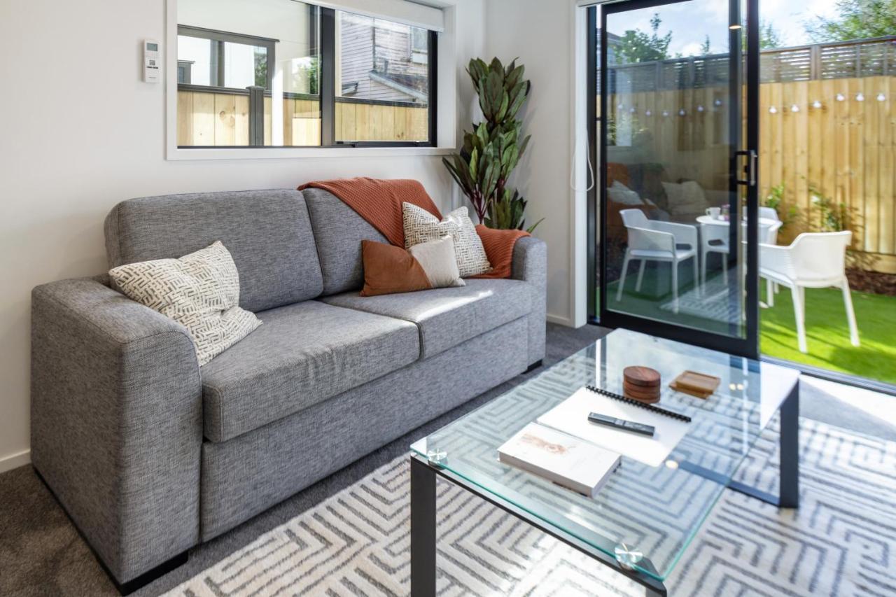 Central City Awaits 2 Bed 2 Bath With Carpark Christchurch Exteriör bild
