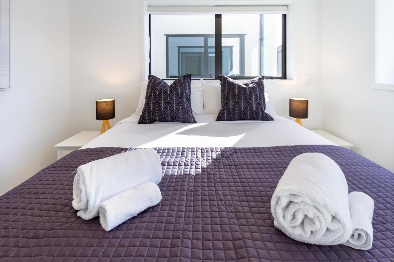 Central City Awaits 2 Bed 2 Bath With Carpark Christchurch Exteriör bild
