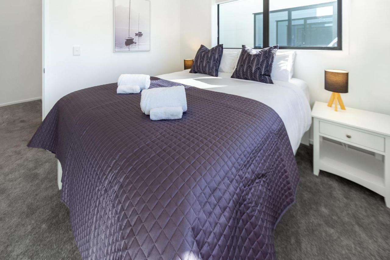 Central City Awaits 2 Bed 2 Bath With Carpark Christchurch Exteriör bild