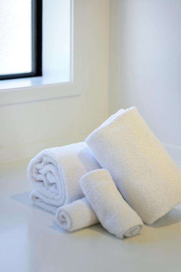 Central City Awaits 2 Bed 2 Bath With Carpark Christchurch Exteriör bild