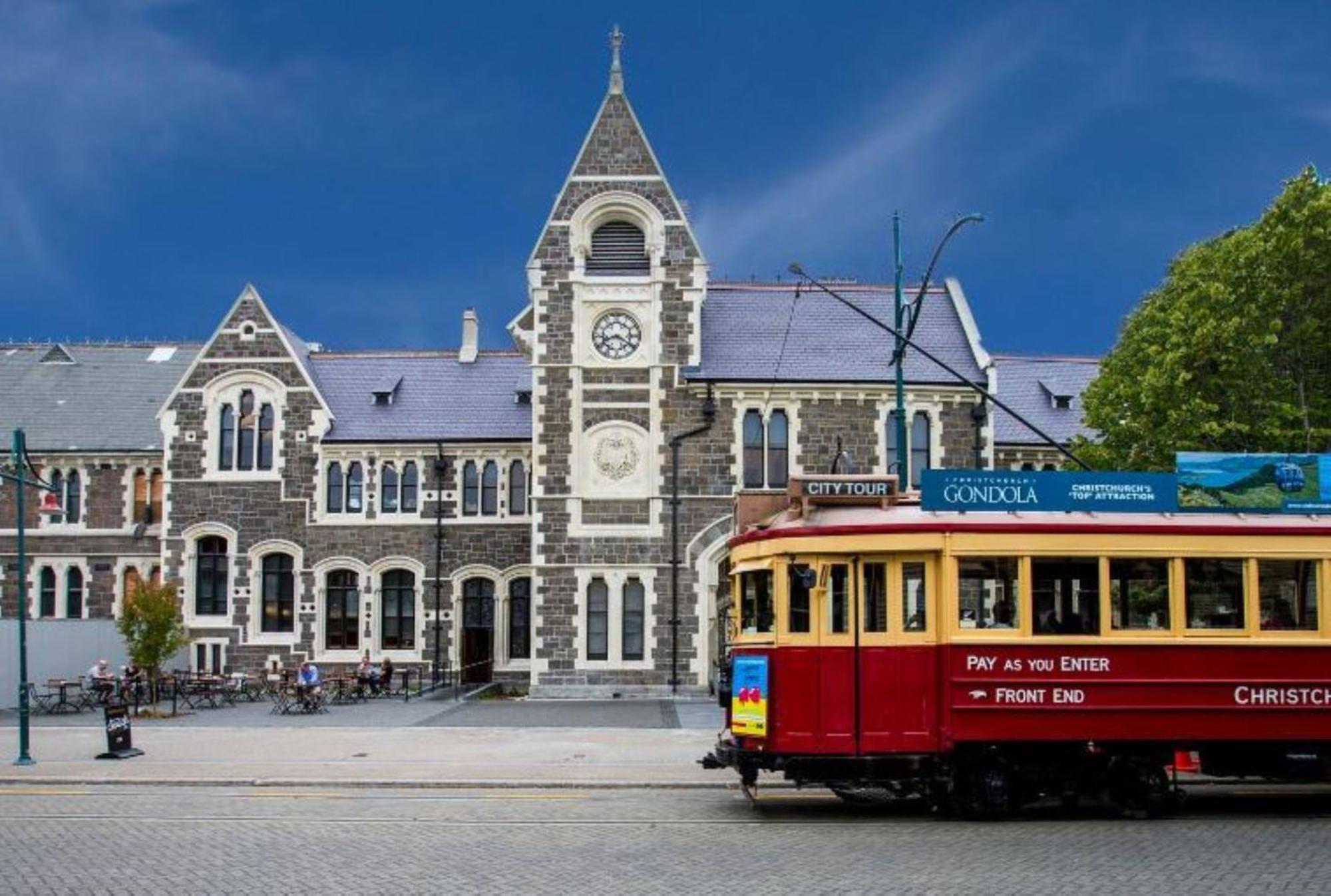 Central City Awaits 2 Bed 2 Bath With Carpark Christchurch Exteriör bild